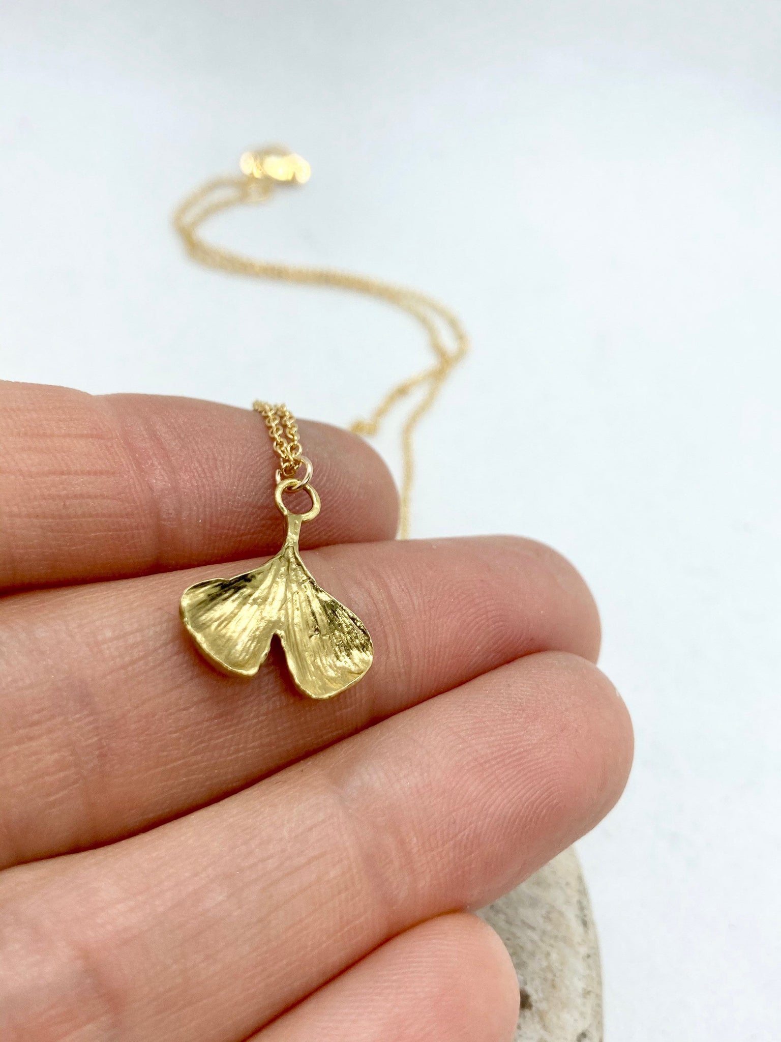 Gold Gingko Leaf Necklace – Abnoba Jewellery